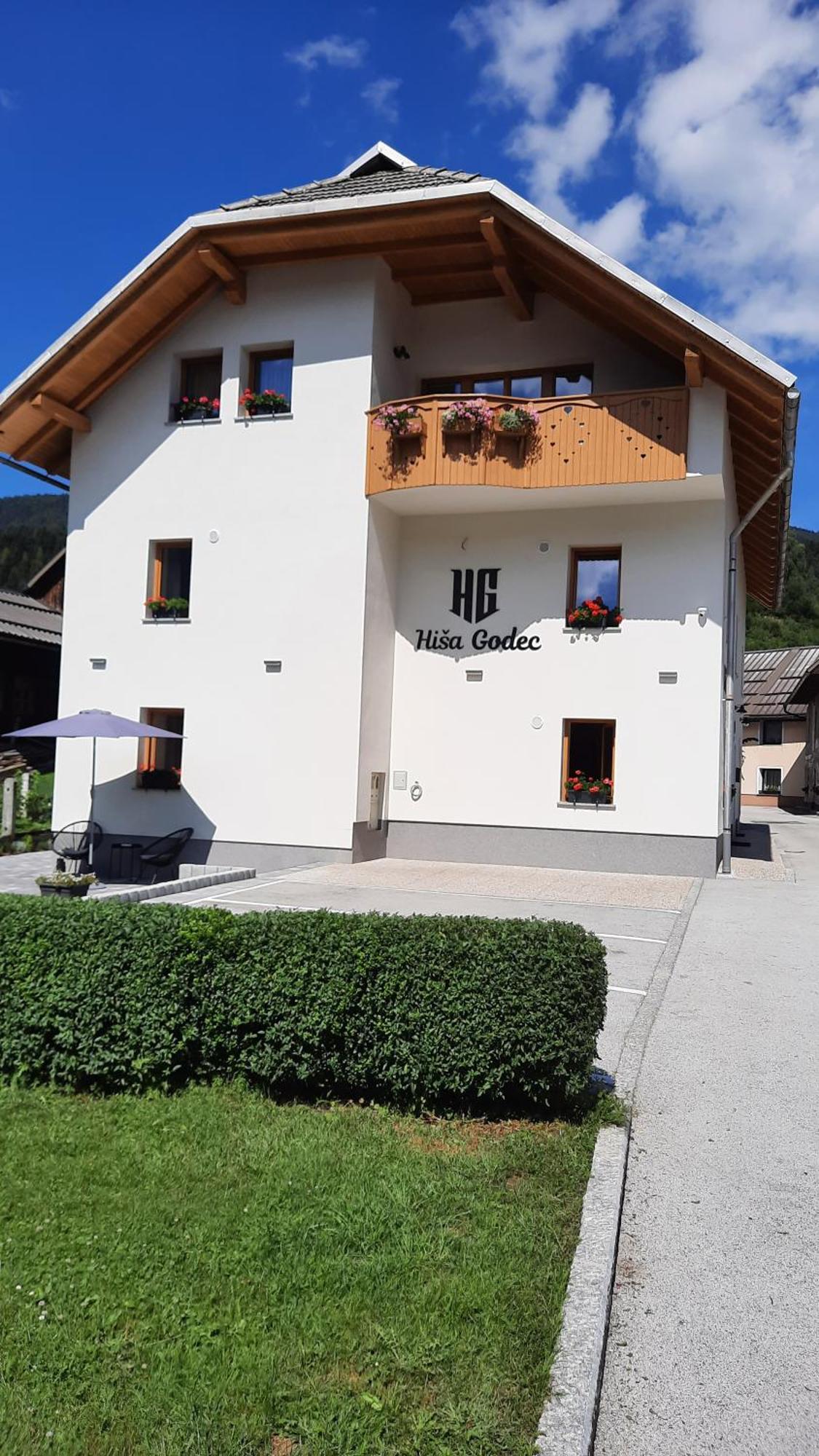 House Godec - Ratece Planica Apartment *